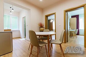 нощувки Двустаен след основен ремонт идеален център