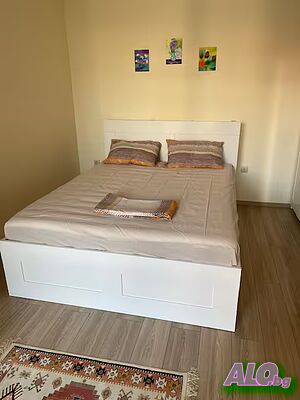 нощувки Просторен 2-стаен апартамент до морето в център на Сарафово