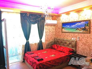 Стая под наем Студио-самостоятелна стая в центъра на Бургас, наем на ден или месечно