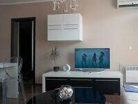 нощувки Апартамент Титата