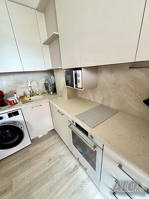 нощувки Тристаен апартамент в Студентски град НОЩУВКИ