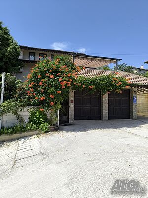  Къща за гости Делфини Варна стаи апартаменти цялата под наем за празненства