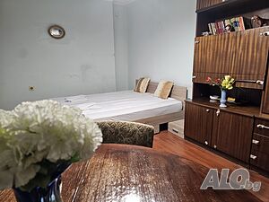 нощувки Нощувки - Affordable 3BR near Center