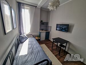 нощувки Просторен Едностаен Апартамент за Нощувки в Центъра