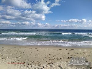 нощувки 🏖ТОП ЛОКАЦИЯ | Пентхаус на втора линия с частична гледка и голям басейн