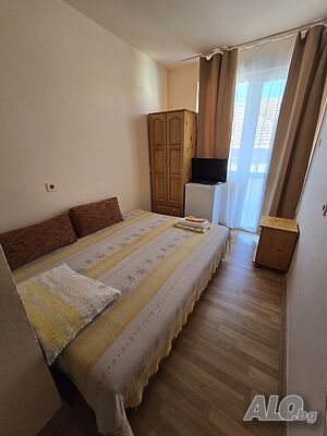 Стая под наем Две стаи за до 5 човека Сентръл Блу Поморие стар град