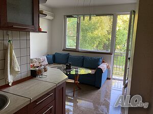 нощувки Нощувки в Каршиака с паркинг за служители, фирми и персонал