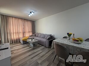 нощувки Двустаен апартамент със собствено паркомясто в нов комплекс в Сарафово