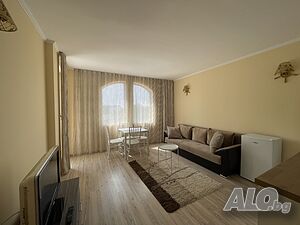 нощувки Слънчев двустаен апартамент на 50м от морето