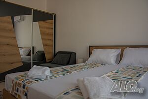 нощувки Уютен и Просторен 2-Стаен на Метри От Морето За Нощувки в Поморие Апартамент Tony Limitless 2 2026