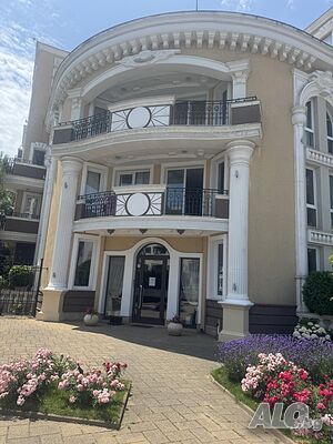 нощувки Отдава под наем за нощувки двустаен обзаведен апартамент в к.к. Слънчев бряг.