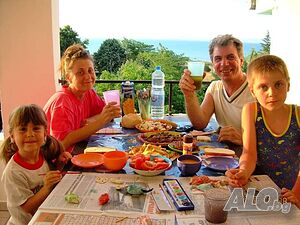Стая под наем Бюджетни стаи/ 10 евро леглото/с морска панорама в Черноморец