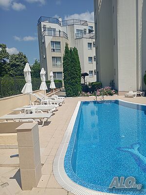 нощувки Отдавам под наем студио Галерия Бяла