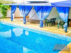 Стая под наем Семеен хотел с басейн