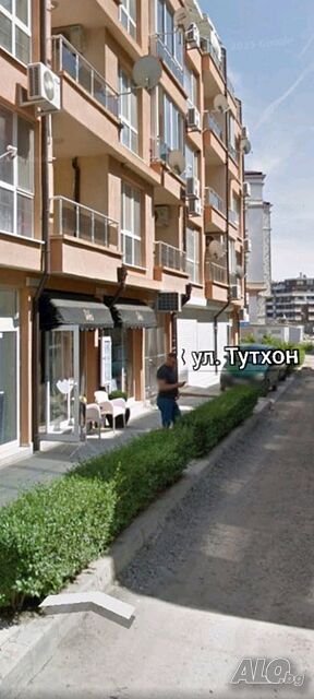 нощувки Студио Втора линия море между к-с Айвазовски и хотел Роуз Гарденс