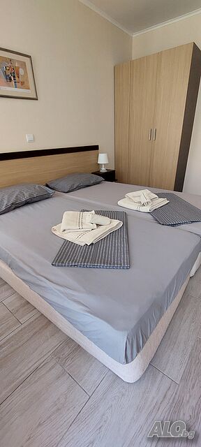 нощувки Нощувки на първа линия море. Обзор Бийч Резорт.