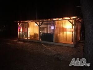 Къщи за гости Каравана под наем Градина
