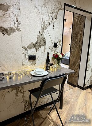 нощувки Двустаен непреходен с гараж за нощувки топ център