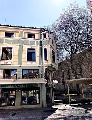 Стая под наем Просторна ретро стая - 4 Rooms, Капана | Пловдив