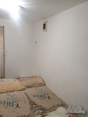 Стая под наем Самостоятелни стаи със санитарен възел ПОЧАСОВО