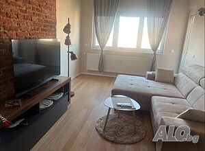 нощувки Просторен апартамент до НДК