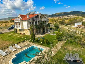 Къщи за гости Complex Lotus - 20 човека, Басейн, Голям двор, На 5 мин от Слънчев Бряг| С. Кошарица. обл Несебър