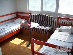 Стая под наем Стаи за ЕДИН ЧОВЕК на СЕДМИЦА - от 140 € на МЕСЕЦ - от 270 € Квартири под наем без депозит