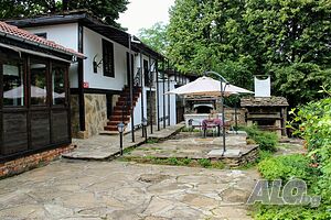 Къща за гости Жълтицата