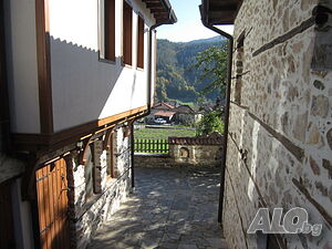 image_8