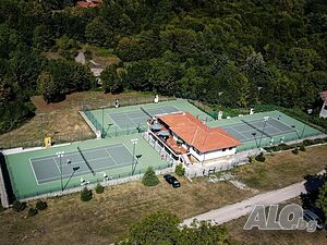 Къщи за гости Вила и Тенис Комплекс Синьото