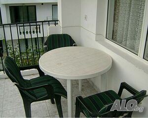 нощувки Апартамент Лари в Приморско