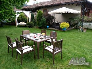 нощувки Апартаменти за гости Дверите