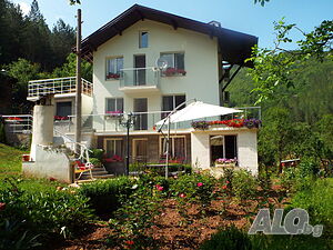 Стая под наем Къща за гости Светещата къща