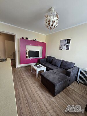 нощувки НОЩУВКИ СТ. ГРАД Двустаен топ локация