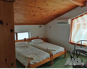 Стая под наем Мансардно студио от две стаи