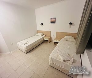 нощувки Prestige Coast Vlas, почивка на 2 минути от плажа!