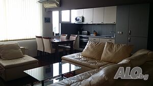 нощувки ”Дима” 3-стаен ап в центъра на града