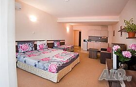 нощувки Студио в хотел Радис