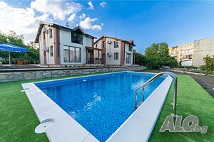 Къщи за гости Къщи за гости “Смокините”, гр. Варна- м-н Ален Мак