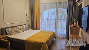 нощувки Студио в затворен комплекс на първа линия