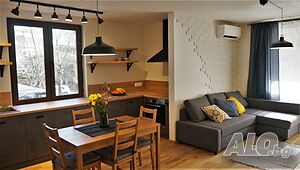 нощувки Краткосрочно отдаване апартамент в център София с парко място