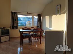 нощувки Апартамент първа линия под наем в Свети Влас