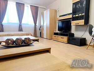 нощувки Moderno Studio Park Lane