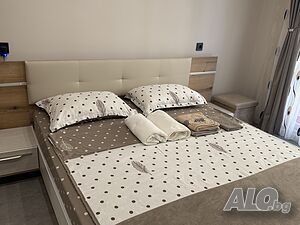 нощувки Апартамент градина ТЕО със собствена градина и паркомясто