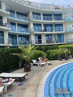 нощувки Двустаен Сл. бряг- гледка басейн до 4 души сезон 2026