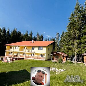 Къщи за гости Бунгала ски-писта Говедарци