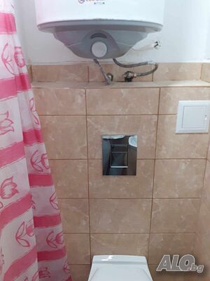 Стая под наем Нощувка във Варна, 15 евро, самостоятелна стая с душ