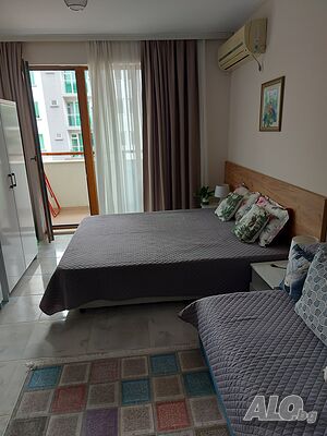 нощувки Студио под наем