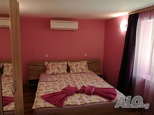 нощувки Самостоятелно студио ”Сияние” за нощувки, Велико Търново, широк център