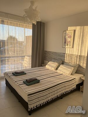 нощувки Луксозен Апартамент на брега на морето в Лозенец